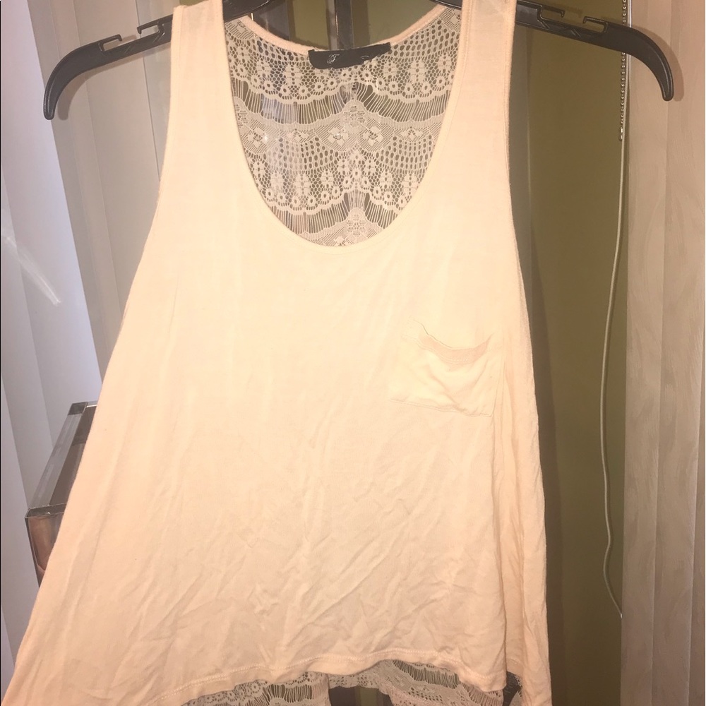Women’s shirt